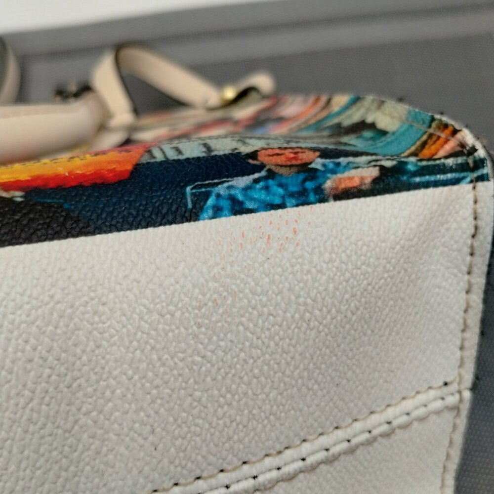 Rare! Foo Fighters All Over Purse - Picture 15 of 16
